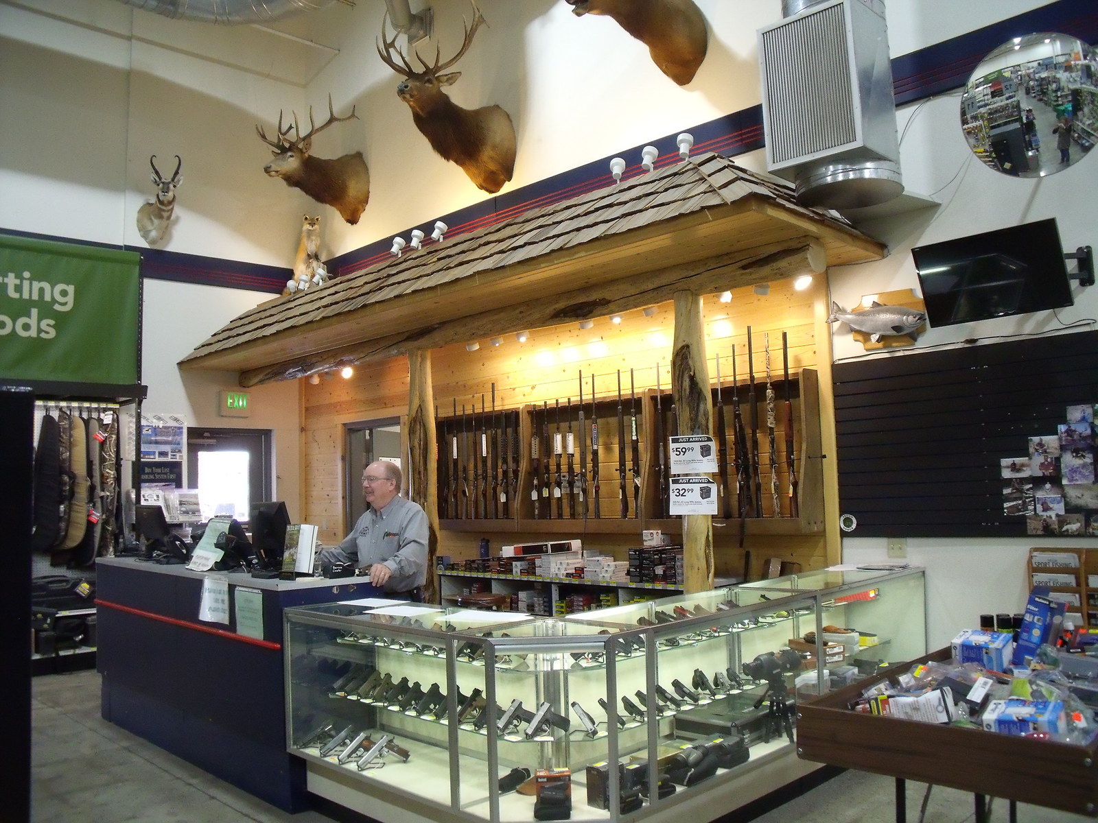 Retail TriCounty Equipment Enterprise Oregon